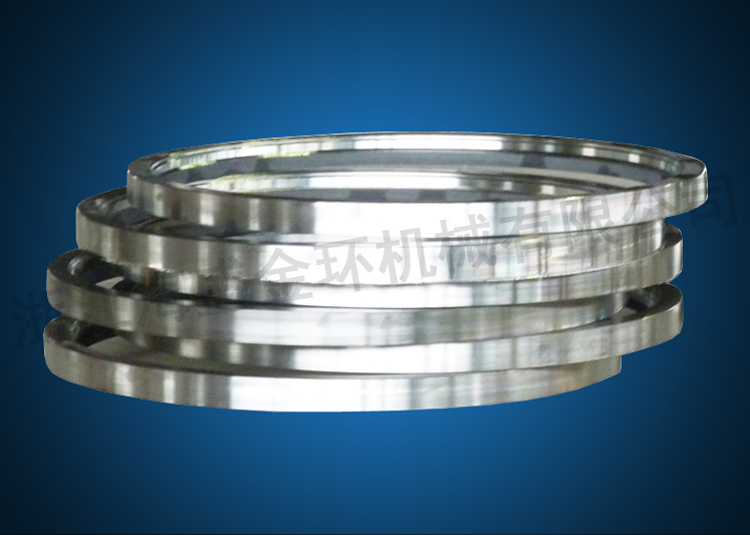 Briefly describe the main design of stainless steel flanges